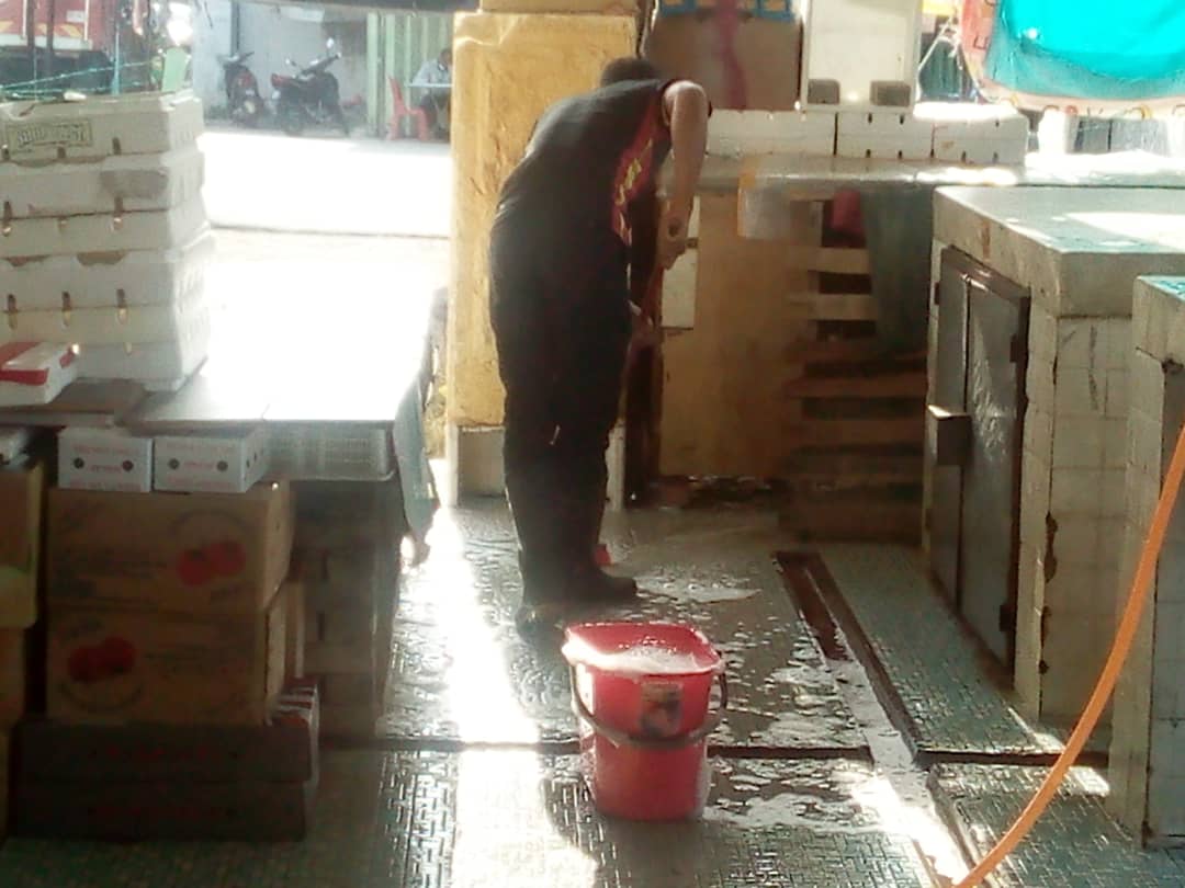 PASAR AWAM MANTIN