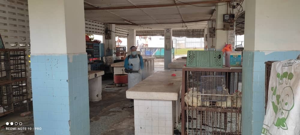 PASAR AWAM MBS, PEKAN MANTIN