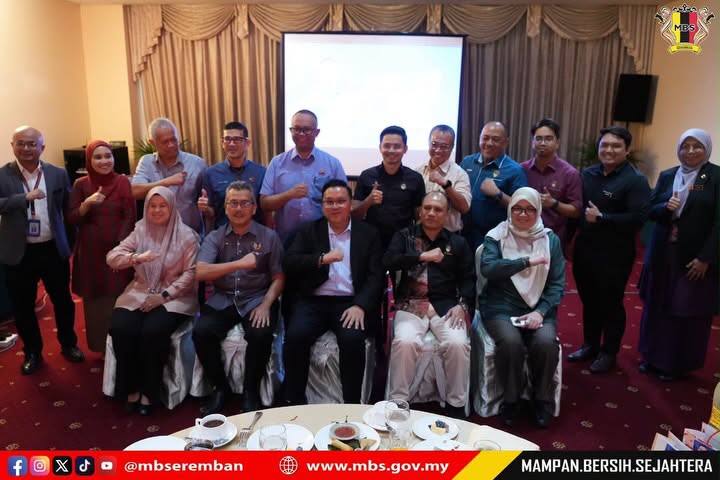 INTERVIEW SESSION BETWEEN YB TUAN SIOW KONG CHOON AND HEADS OF LOCAL AUTHORITY DEPARTMENTS IN NEGERI SEMBILAN