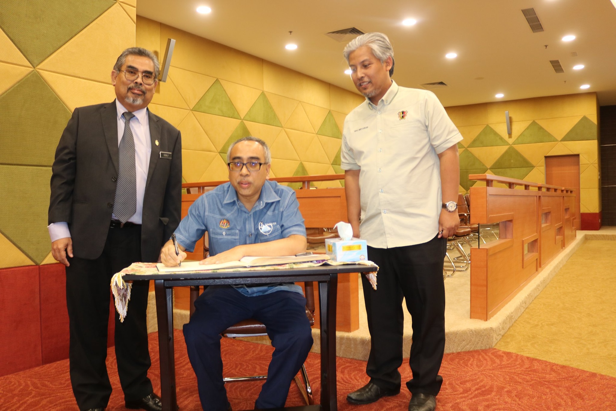 LAWATAN KERJA TIMBALAN KETUA SETIAUSAHA (PENGURUSAN) KEMENTERIAN PERUMAHAN & KERAJAAN TEMPATAN (KPKT) 
