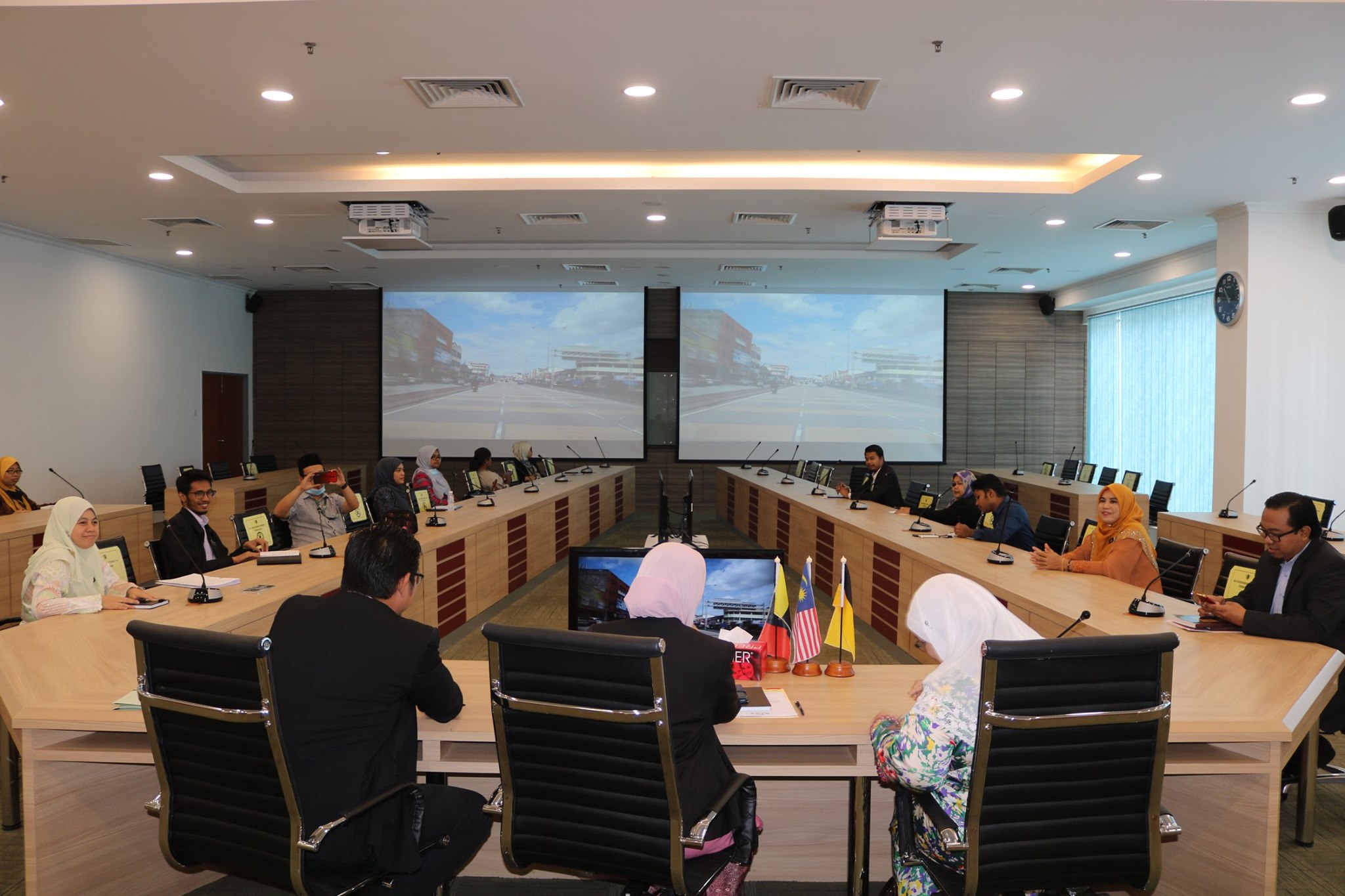 LAWATAN KERJA DARI MAJLIS PERBANDARAN  HANG TUAH JAYA (MPHTJ)