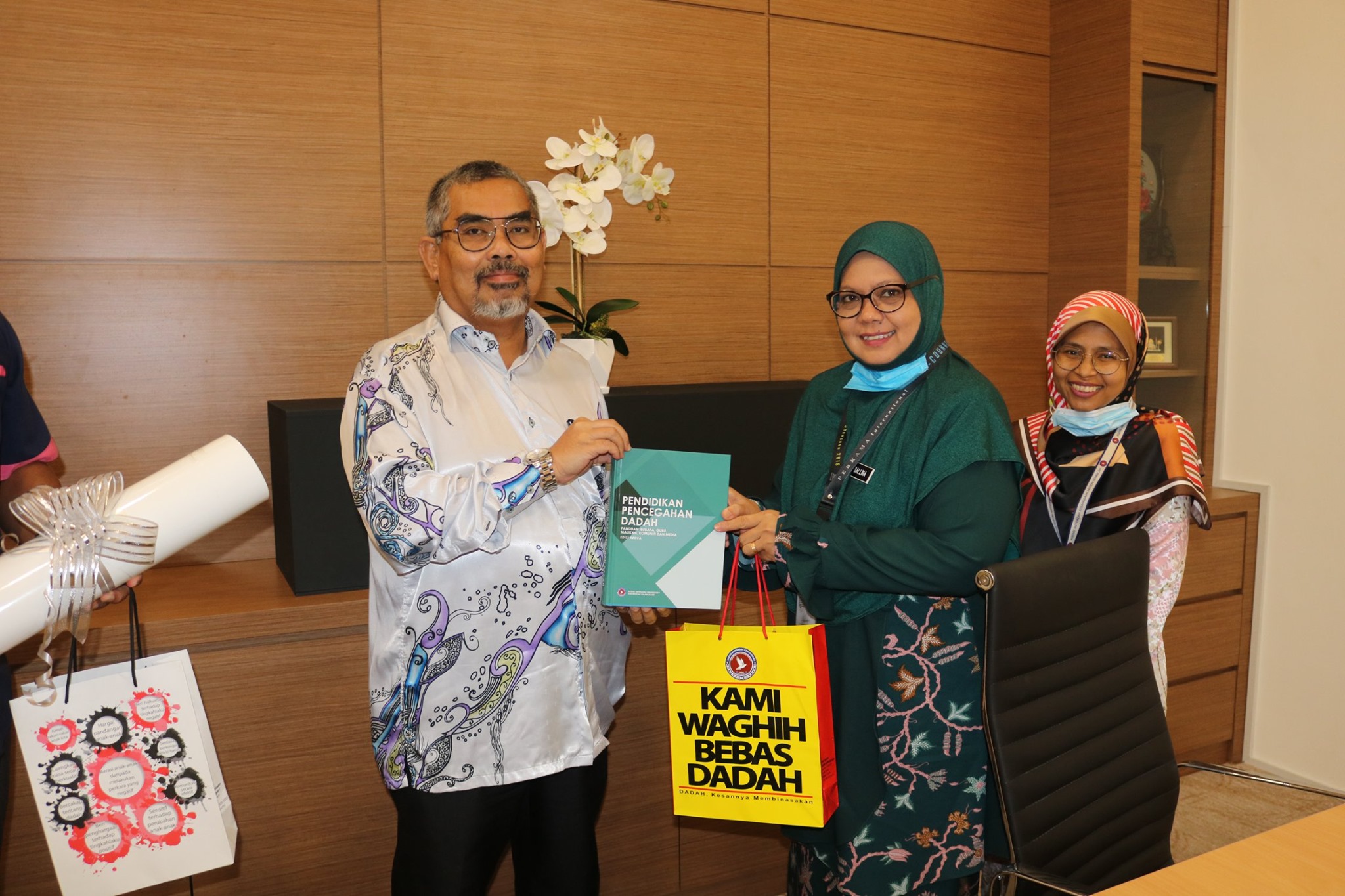 KUNJUNGAN HORMAT DARIPADA (AADK) NEGERI SEMBILAN