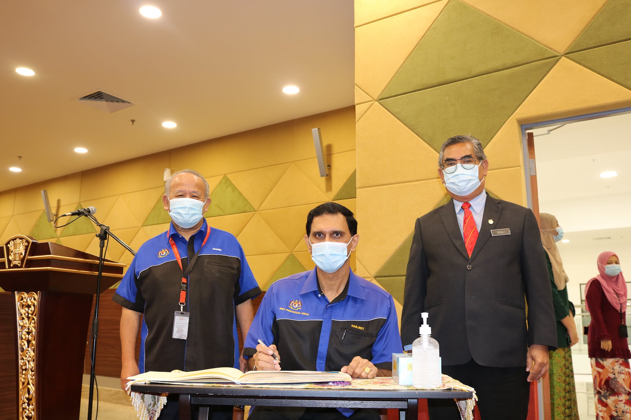 LAWATAN SESI LIBAT URUS KETUA PENGARAH BIRO PENGADUAN AWAM KE MAJLIS BANDARAYA SEREMBAN