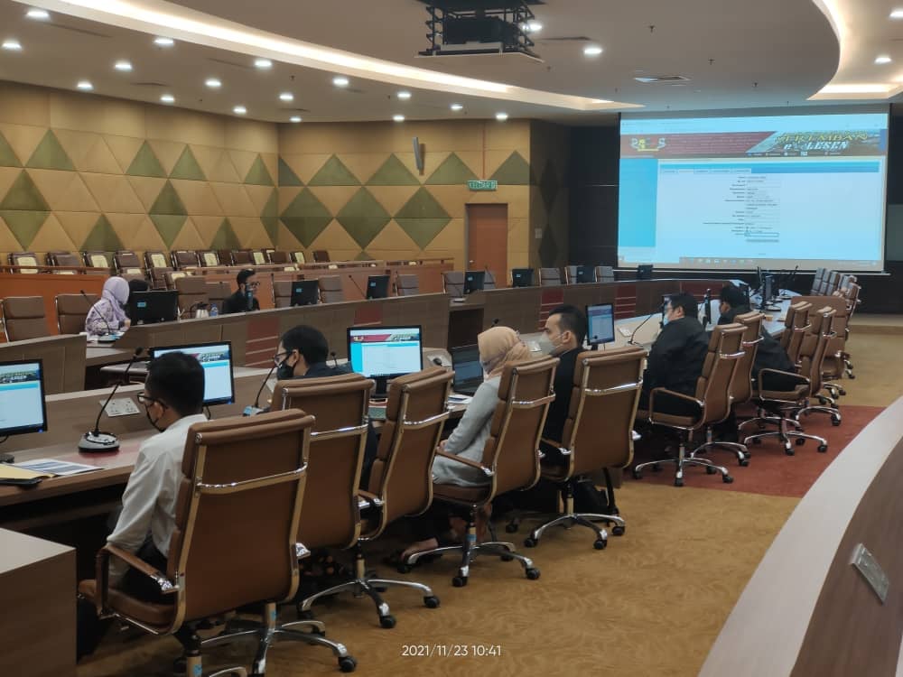  SESI LAWATAN KE MAJLIS BANDARAYA SEREMBAN BAGI KAJIAN PEMBANGUNAN SISTEM ONE STOP CENTRE PELESENAN PIHAK BERKUASA TEMPATAN