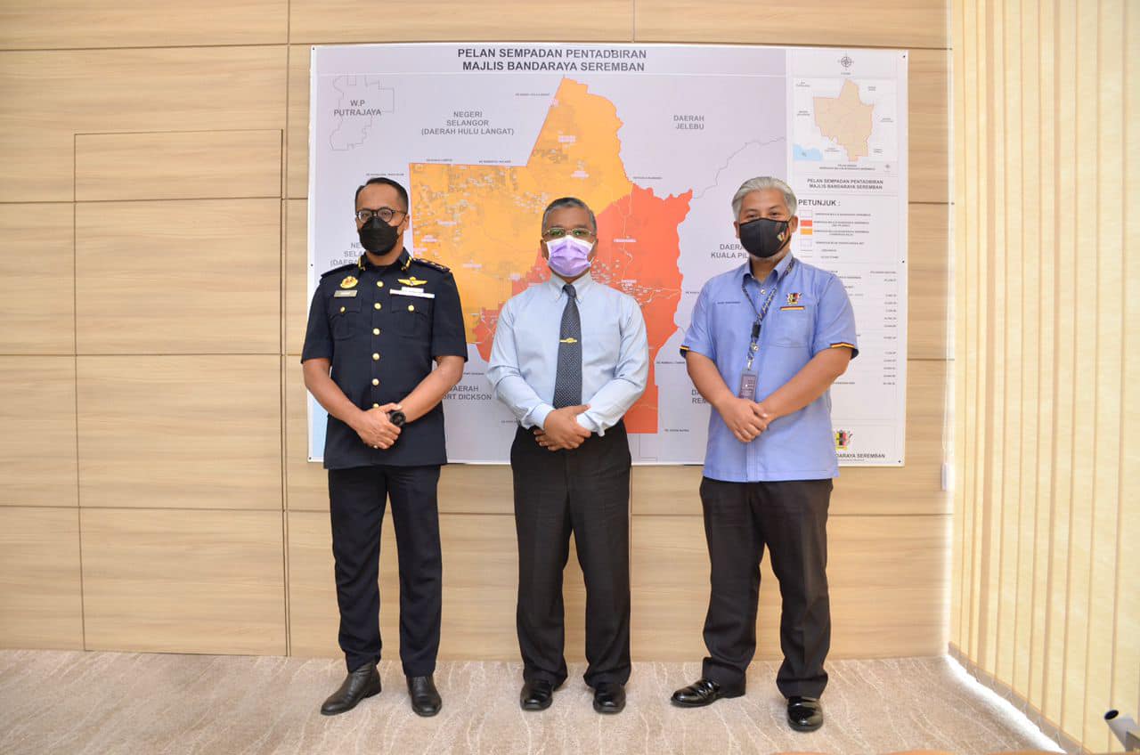 KUNJUNGAN HORMAT JABATAN PENGANGKUTAN JALAN (JPJ) NEGERI SEMBILAN KE ATAS DATUK BANDAR