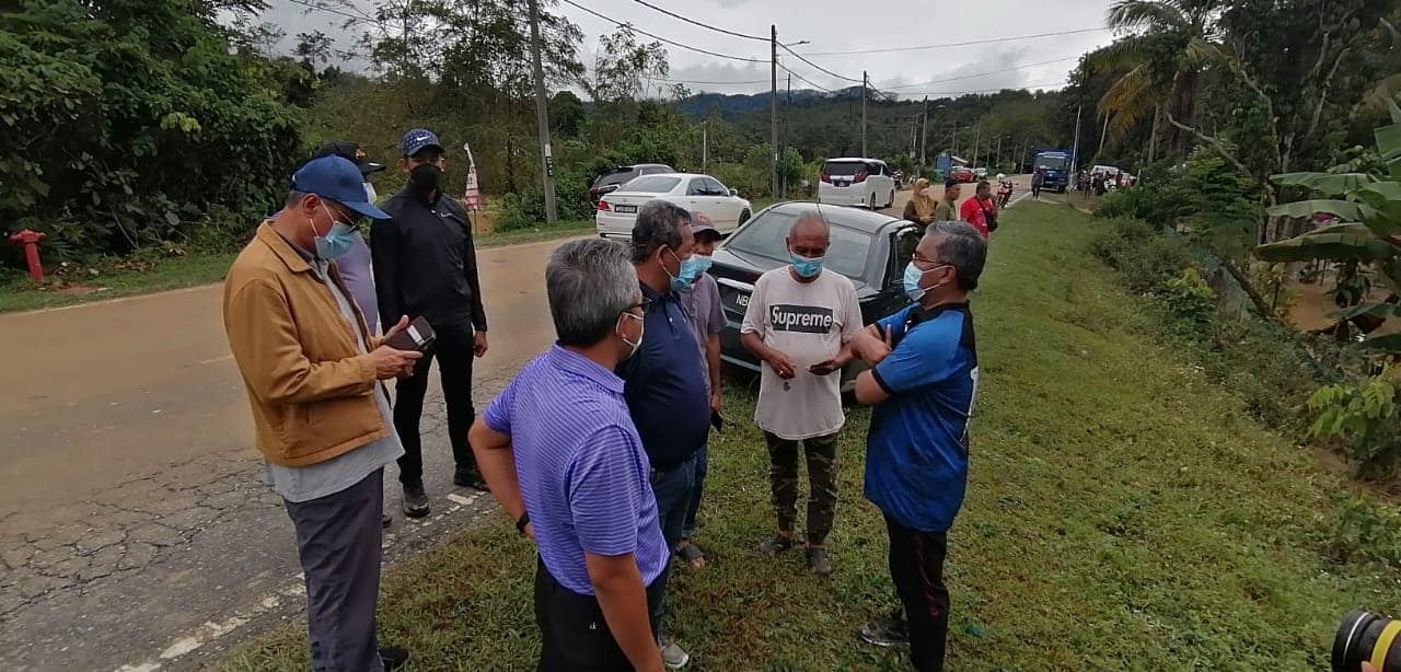 LAWATAN TURUN PADANG DATUK BANDAR KE KAMPUNG JERLANG