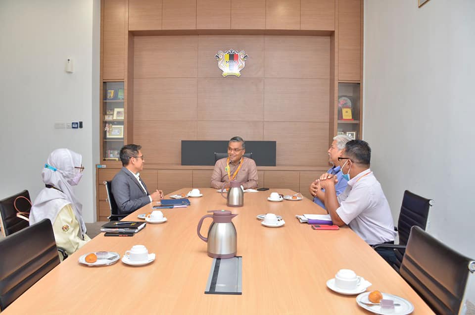 KUNJUNGAN HORMAT DARIPADA JABATAN KERJA RAYA (JKR) SEREMBAN
