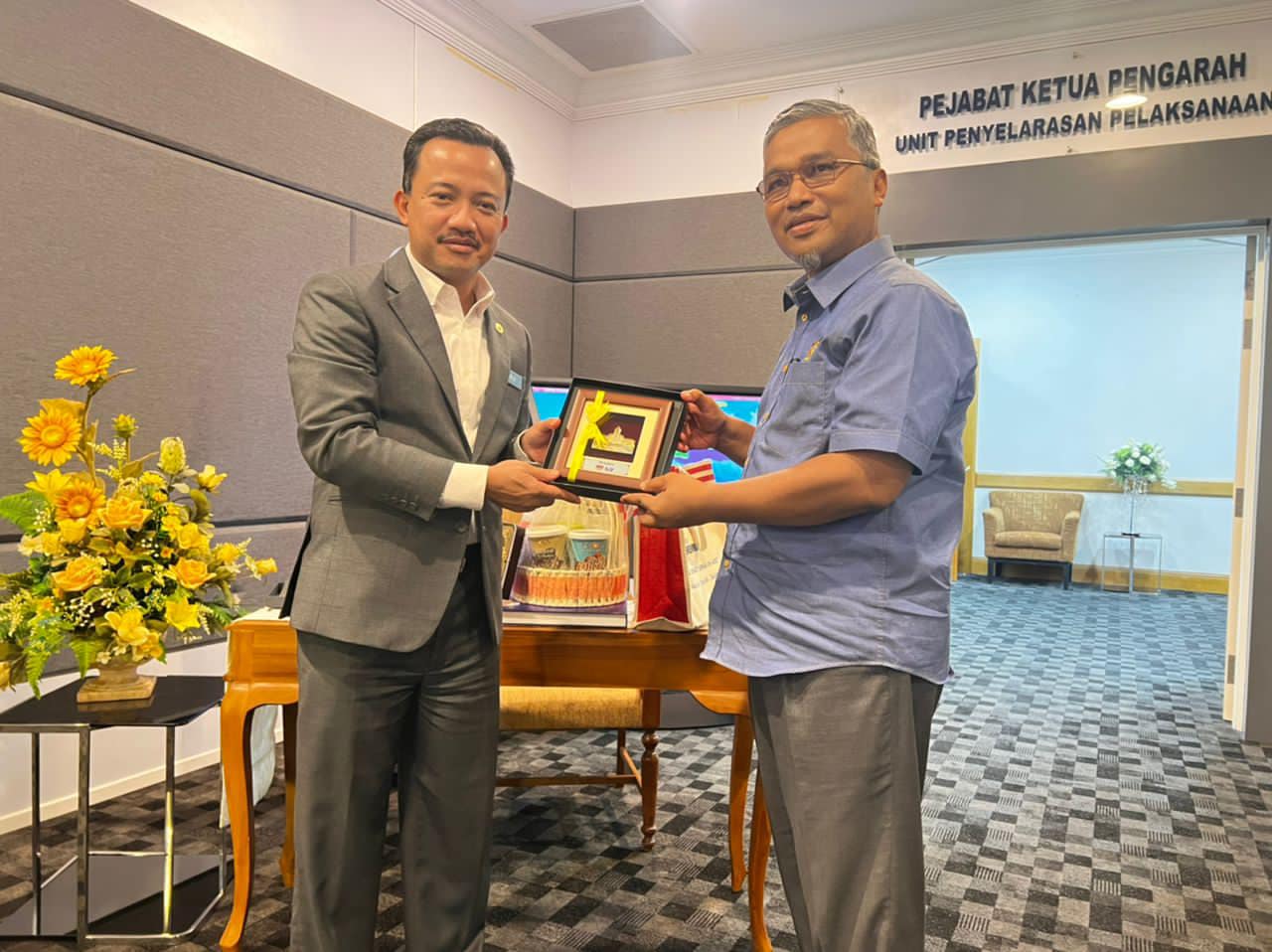 KUNJUNGAN KE ICU JPM