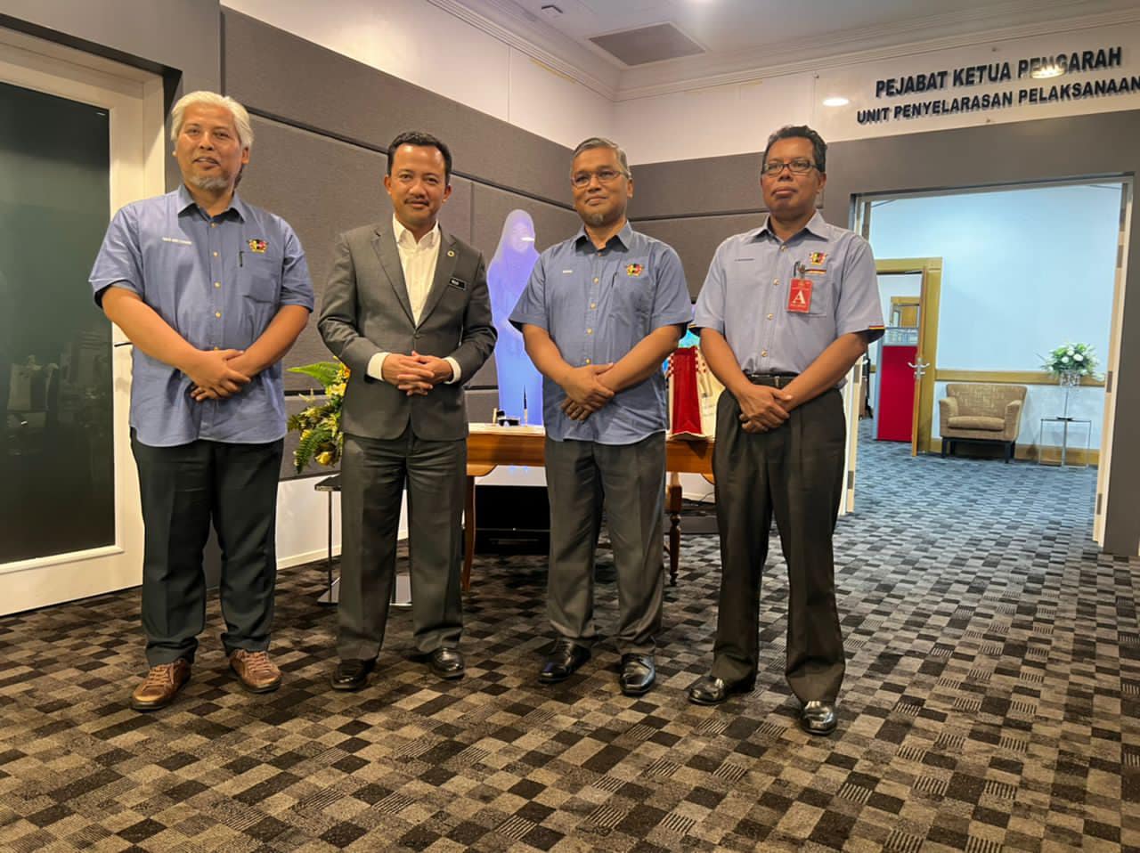 KUNJUNGAN KE ICU JPM