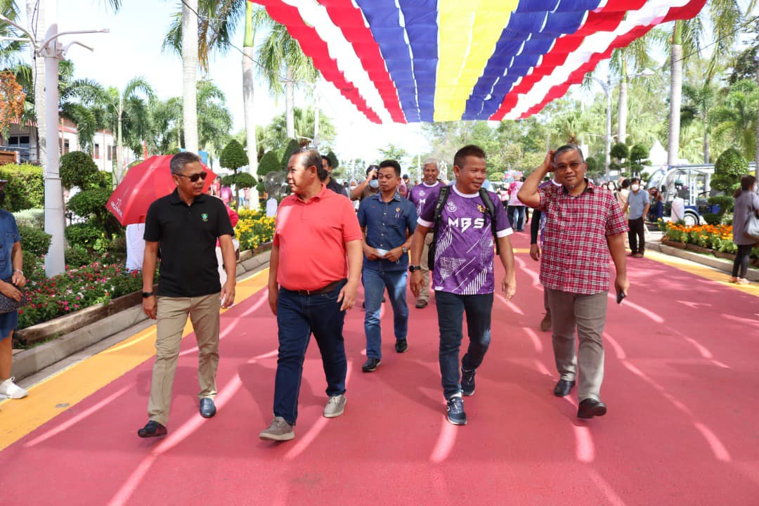 KUNJUNGAN DATUK BANDAR KE PESTA FLORIA PUTRAJAYA