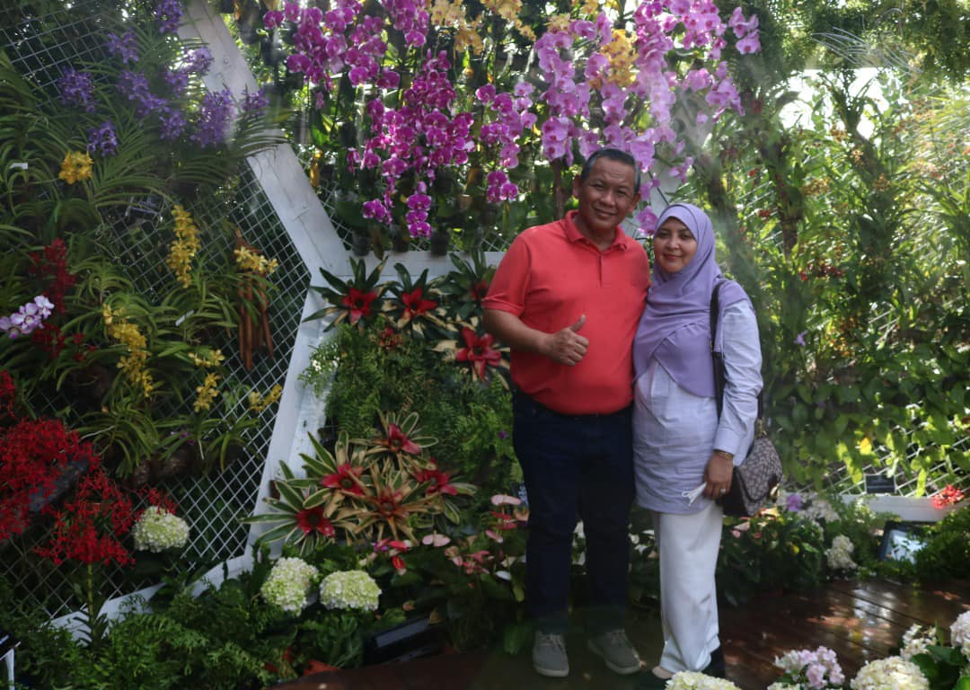 KUNJUNGAN DATUK BANDAR KE PESTA FLORIA PUTRAJAYA