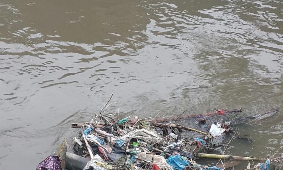 PELUPUSAN SISA PUKAL SEPERTI TILAM DAN PERABOT LAMA 
