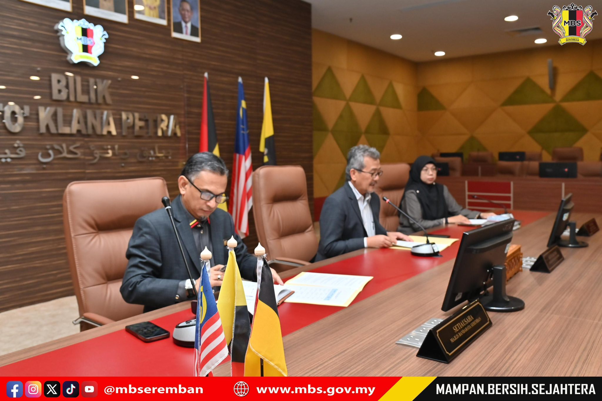 KUNJUNGAN HORMAT DARIPADA JABATAN KEHAKIMAN SYARIAH NEGERI SEMBILAN