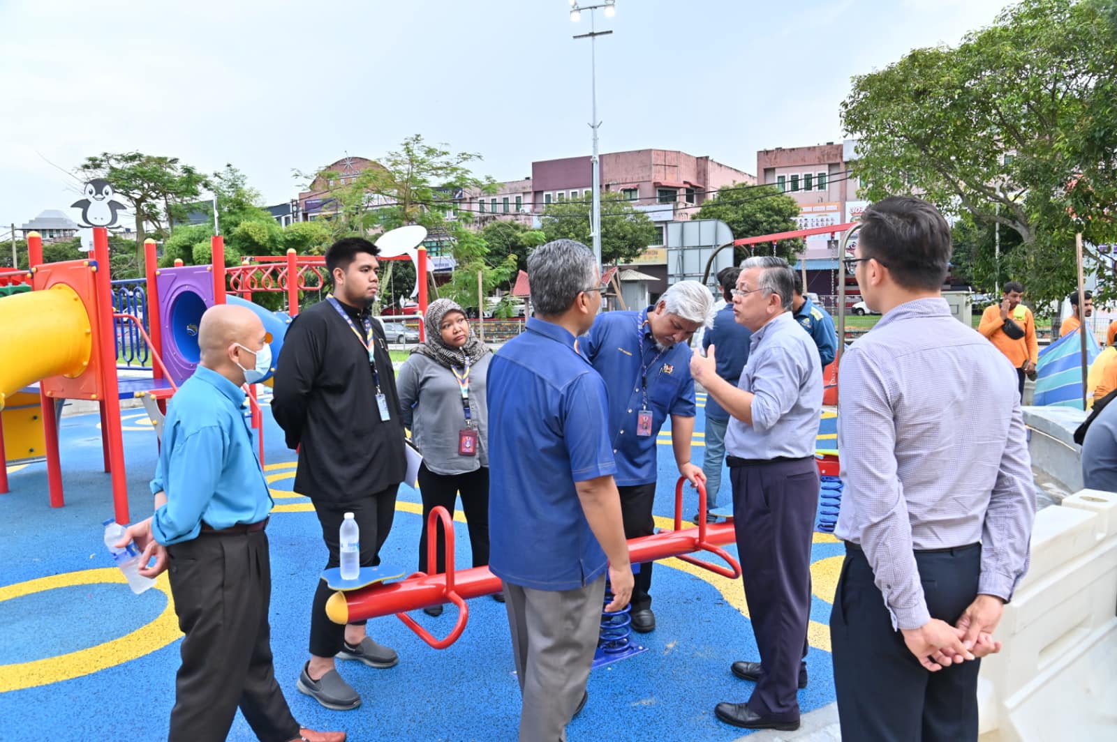 LAWATAN TURUN PADANG DATUK BANDAR MBS DI DATARAN LOBAK