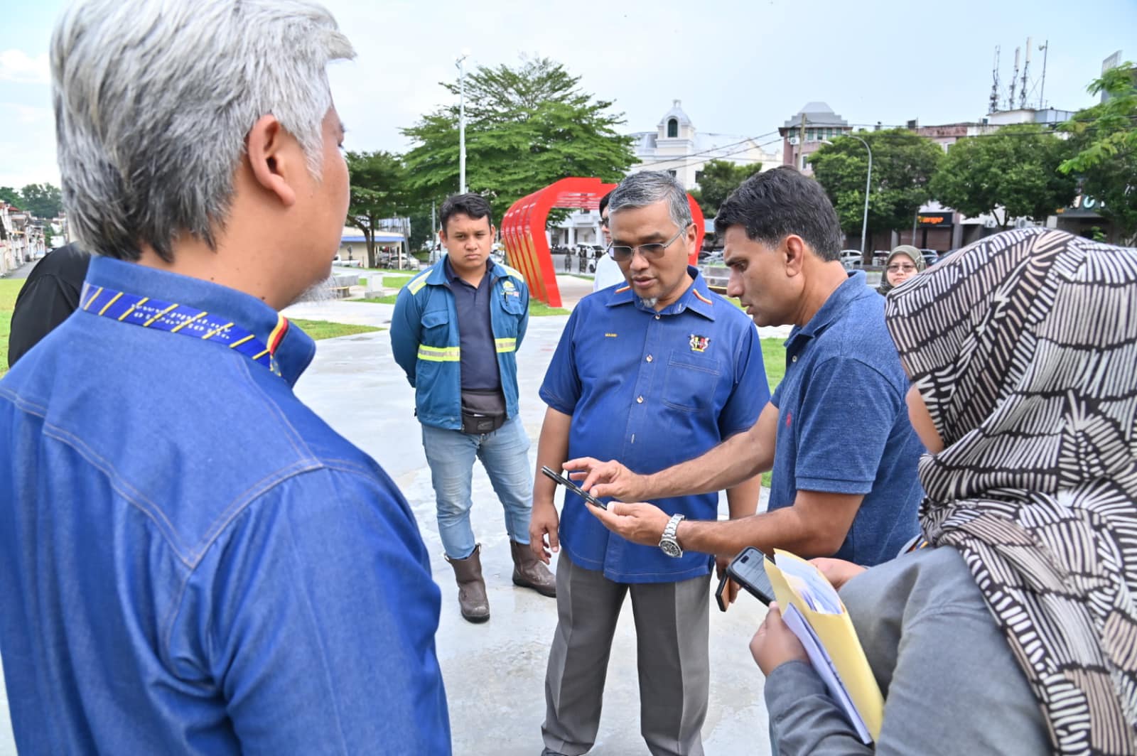 LAWATAN TURUN PADANG DATUK BANDAR MBS DI DATARAN LOBAK