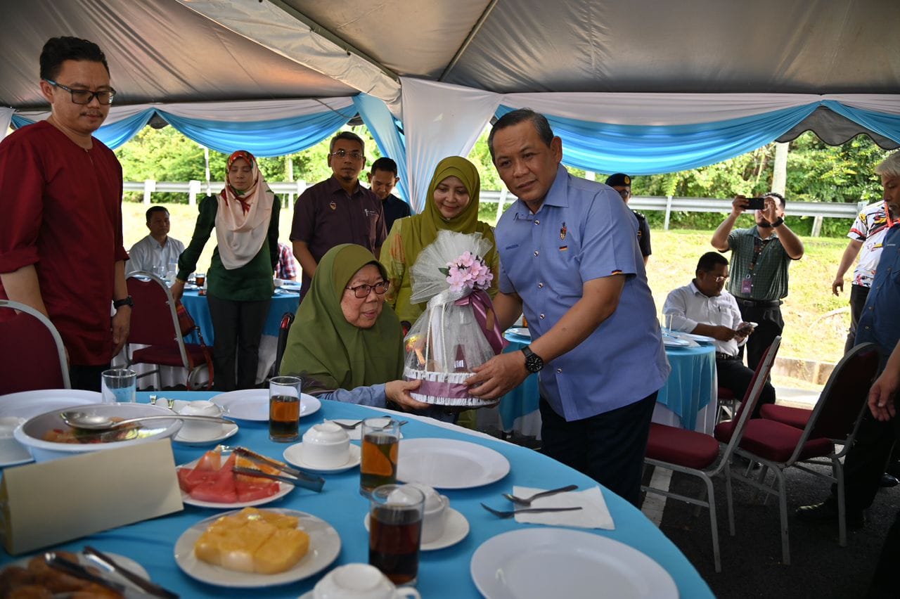 Majlis Pelancaran Nama Baru bagi Jalan Sikamat kepada Jalan Dato' Syeikh Mohd Murtadza