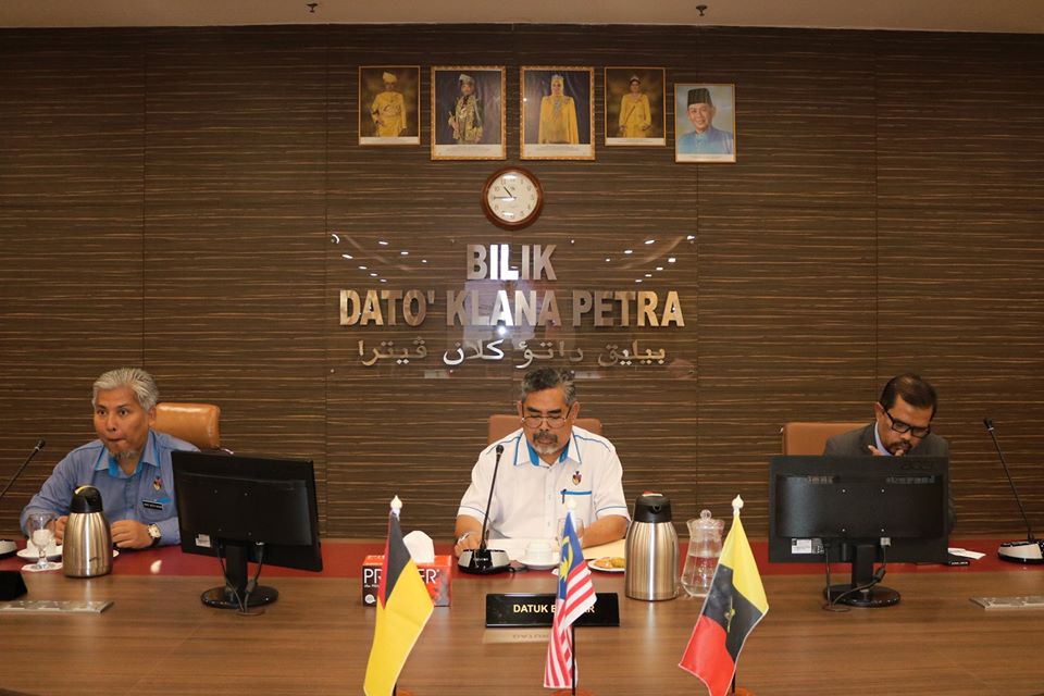 KUNJUNGAN HORMAT PRESIDEN CUEPACS MALAYSIA DAN BARISAN PEGAWAI TERTINGGI CUEPACS NEGERI SEMBILAN