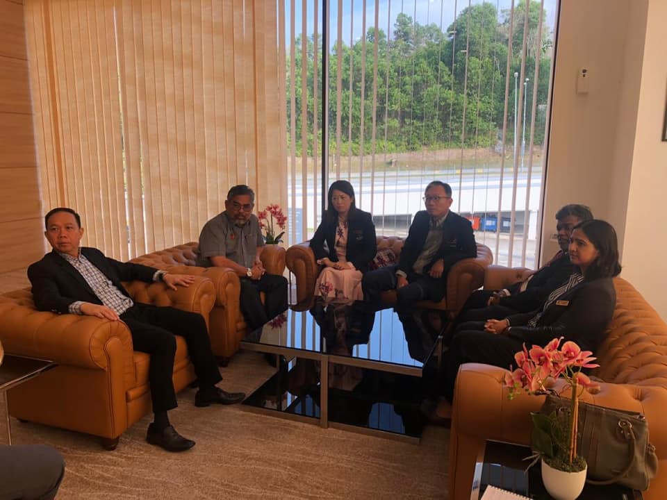 KUNJUNGAN HORMAT DARIPADA PERSATUAN PEMAJU HARTANAH DAN PERUMAHAN MALAYSIA (REHDA) CAWANGAN NEGERI SEMBILAN