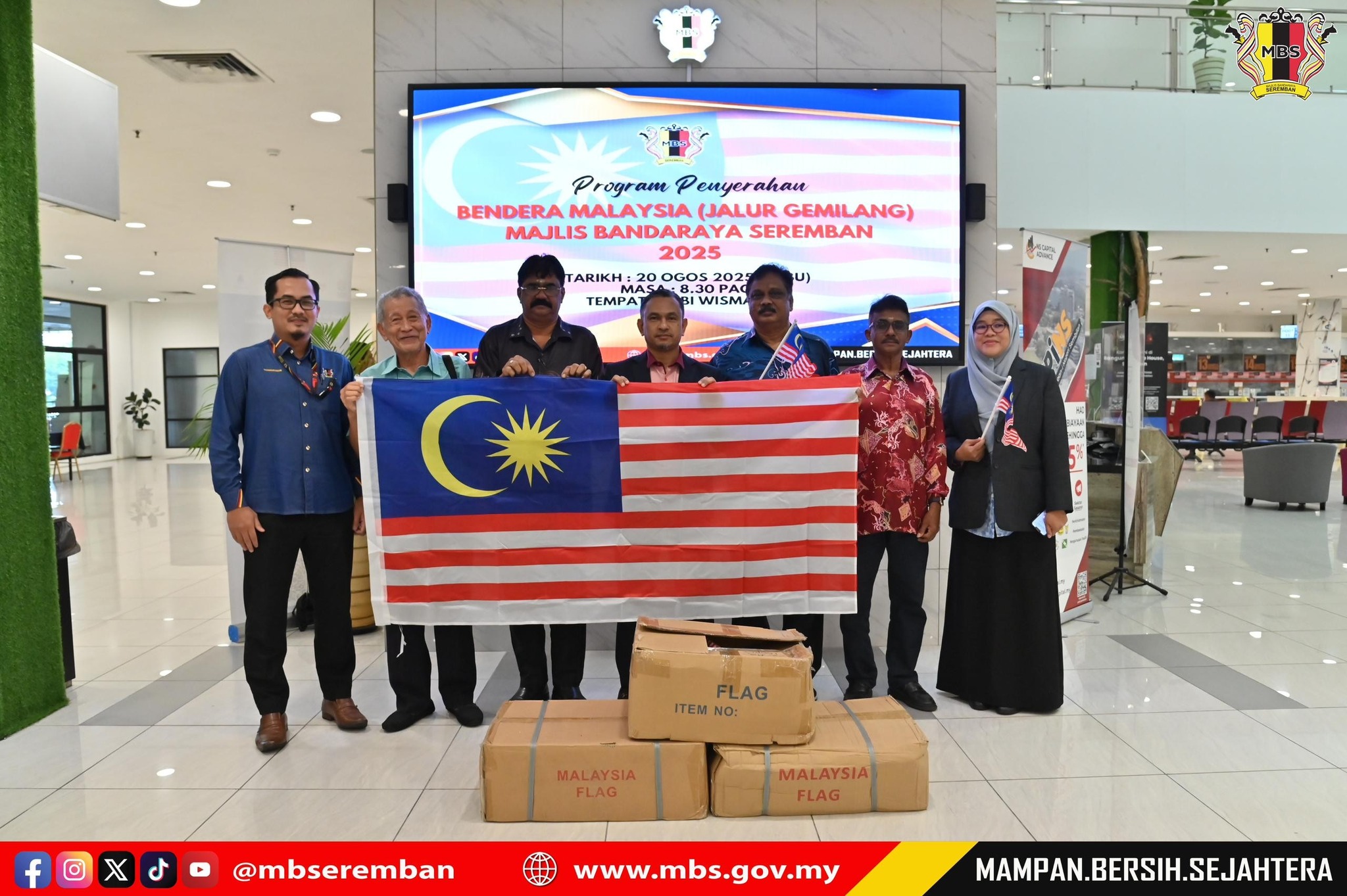 SUMBANGAN BENDERA MALAYSIA (JALUR GEMILANG) SEMPENA PROGRAM KEMBARA MERDEKA AKAR UMBI NEGERI SEMBILAN 2025
