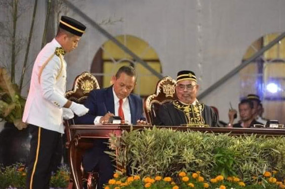 YB Puan Hajah Zuraida Kamaruddin Menteri KPKT telah menyerahkan Watikah Pengisytiharan Majlis Bandaraya Seremban kepada Yang Dipertuan Besar Negeri Sembilan, Tuanku Muhriz Tuanku Munawir