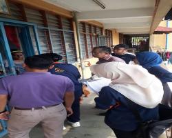 Operasi bayaran caj penyenggaraan dan cukai pintu di Rumah Pangsa Lobak.