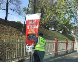 KERJA-KERJA MENURUNKAN POSTER, BUNTING, BANNER HARAM & TAMAT TEMPOH