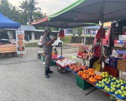 PASAR MALAM LABU