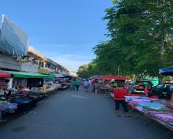 PASAR MALAM MANTIN