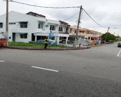 KERJA-KERJA MEMBUKA PAPAN IKLAN/BANTING/"BANNER" HARAM