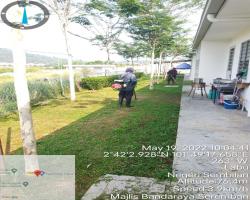 PEMOTONGAN RUMPUT
