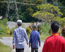 TANAH RUNTUH