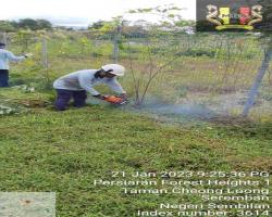PEMBERSIHAN SEMAK SAMUN OLEH PASUKAN TASK FORCE DI TANAH PERKUBURAN SENAWANG