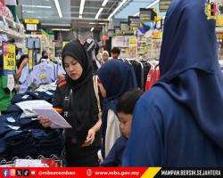 PROGRAM SUMBANGAN PERALATAN BACK TO SCHOOL