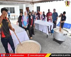 PROGRAM MEMASAK BUBUR LAMBUK ANJURAN BADAN KEBAJIKAN ISLAM MBS