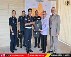 KUNJUNGAN HORMAT PASUKAN SIMPANAN PERSEKUTUAN (PSP/FRU) NEGERI SEMBILAN