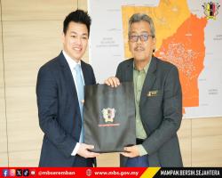 KUNJUNGAN HORMAT PENGURUSAN MILA UNIVERSITY, NILAI
