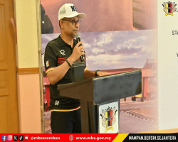 MAJLIS PENYERAHAN KERJA-KERJA PROJEK MENAIKTARAF STADIUM TUANKU ABDUL RAHMAN PAROI, NEGERI SEMBILAN DARUL KHUSUS