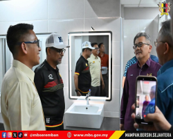 MAJLIS PENYERAHAN KERJA-KERJA PROJEK MENAIKTARAF STADIUM TUANKU ABDUL RAHMAN PAROI, NEGERI SEMBILAN DARUL KHUSUS